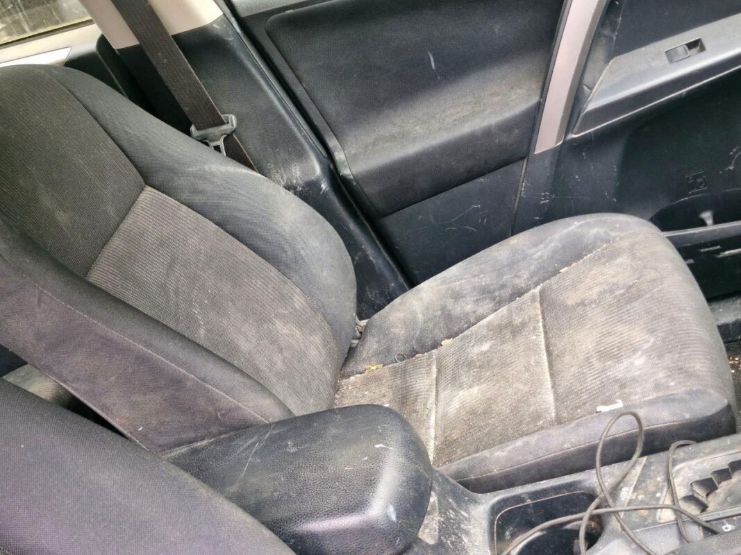 Before interior detail on a Toyota RAV4 (passenger seat), Gordon